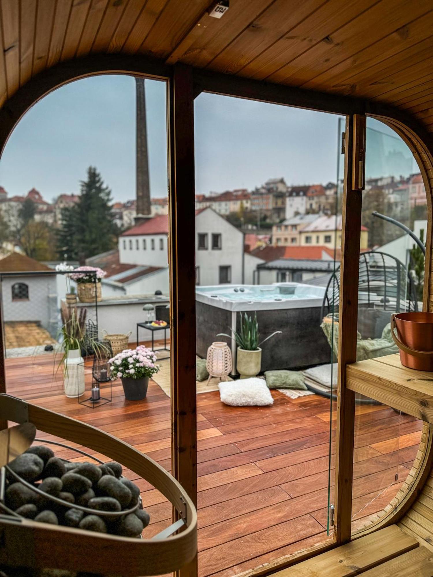 Aparthotel Na Klenici Mladá Boleslav Eksteriør bilde